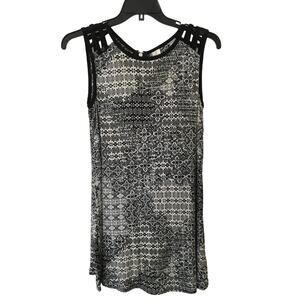 Speechless Size Large Black & White Sundress With Zipper In The Back